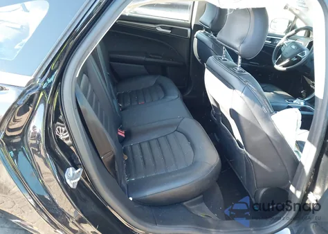 2017 Ford Fusion Hybrid Se z USA, uszkodzony, nr VIN 3FA6P0LU9HR159881